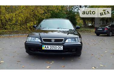 Седан Honda Accord 1996 в Харькове