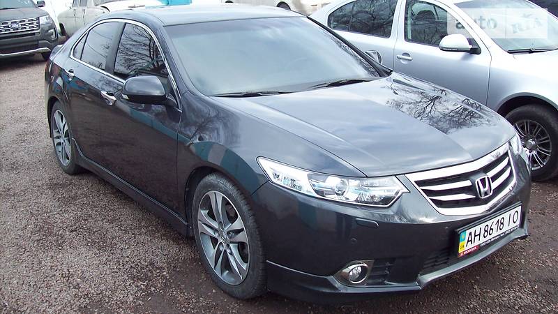 Седан Honda Accord 2012 в Мариуполе