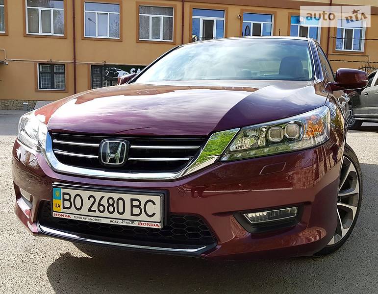 Honda Accord 2014 года