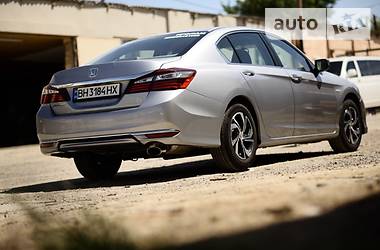 Седан Honda Accord 2016 в Одессе