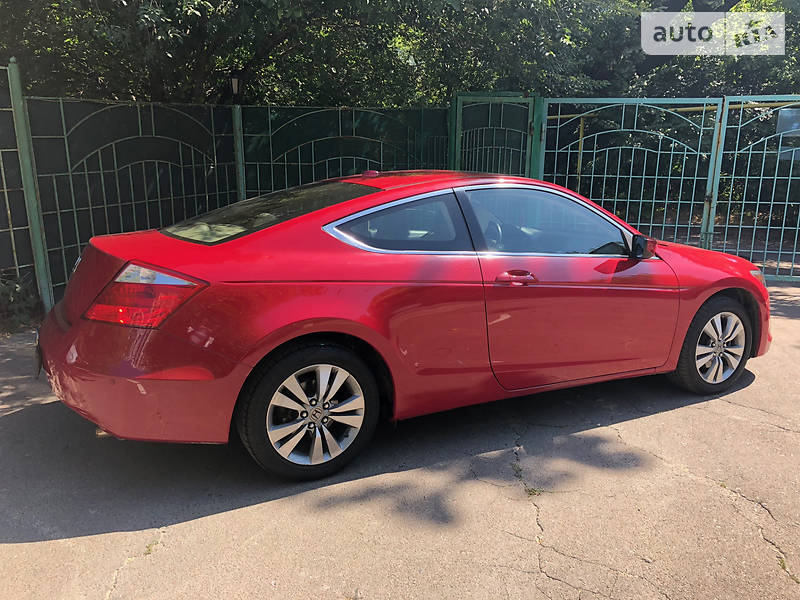 Купе Honda Accord 2008 в 