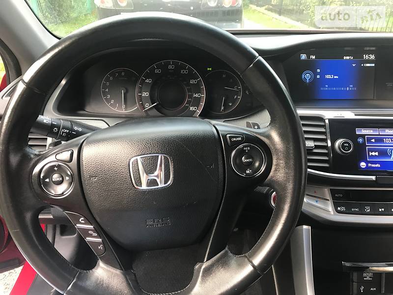 Седан Honda Accord 2012 в Івано-Франківську