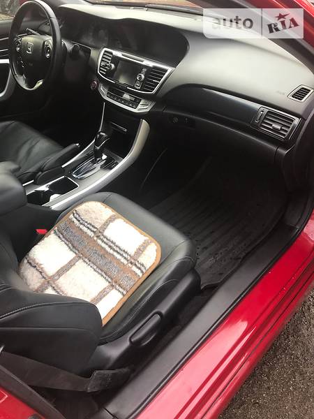 Седан Honda Accord 2012 в Івано-Франківську