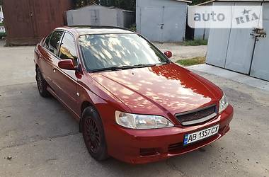 Хэтчбек Honda Accord 2000 в Виннице