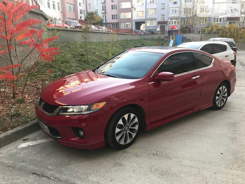 Седан Honda Accord 2012 в Івано-Франківську