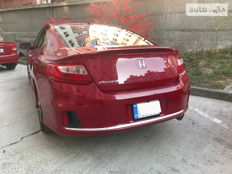 Седан Honda Accord 2012 в Івано-Франківську