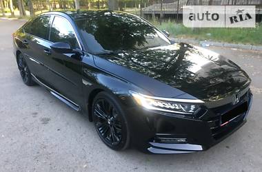 Седан Honda Accord 2019 в Одессе