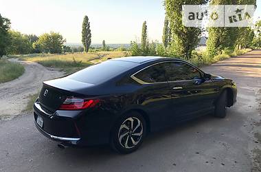Купе Honda Accord 2017 в Киеве