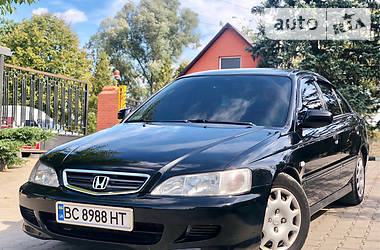 Седан Honda Accord 2001 в 