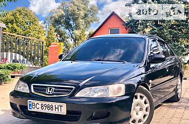 Седан Honda Accord 2001 в 