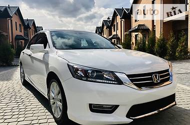 Седан Honda Accord 2013 в Киеве