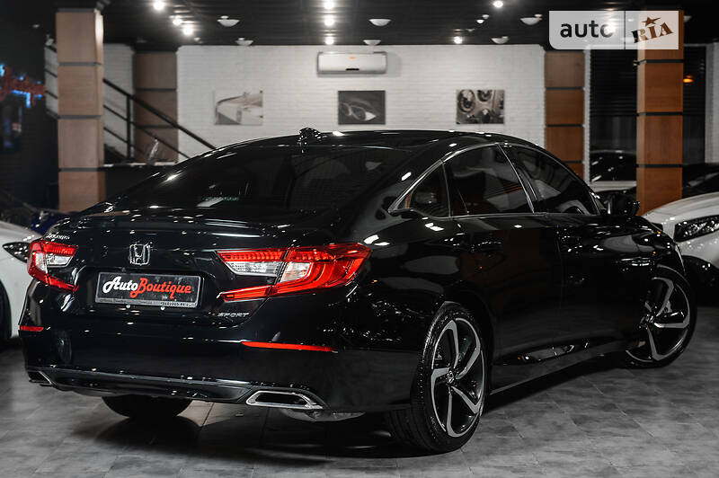 Седан Honda Accord 2018 в Одесі