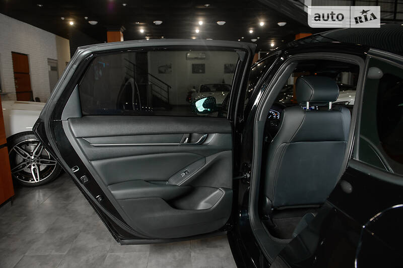 Седан Honda Accord 2018 в Одесі