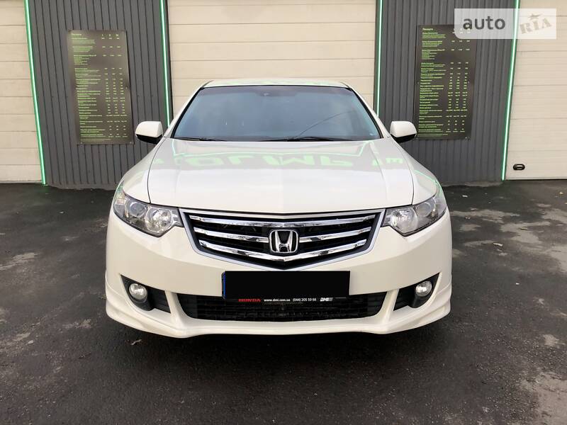 Седан Honda Accord 2009 в Києві