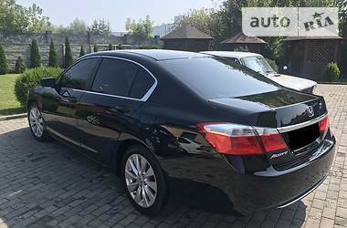 Седан Honda Accord 2014 в Львові