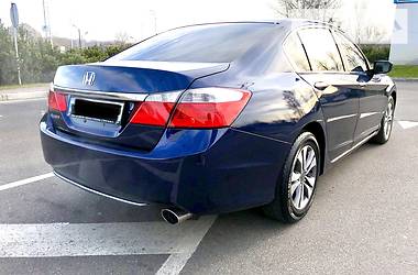 Седан Honda Accord 2013 в Киеве