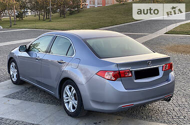 Седан Honda Accord 2012 в Днепре