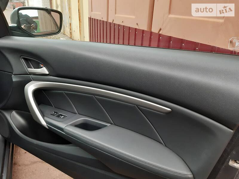 Купе Honda Accord 2011 в Черкасах фото 55 Купе Honda Accord 2011 в Черкасах