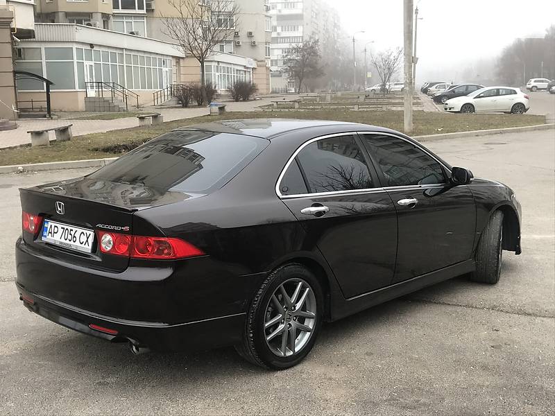 Седан Honda Accord 2006 в Запоріжжі