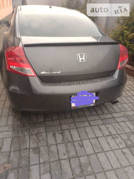 Купе Honda Accord 2012 в Києві