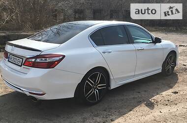 Седан Honda Accord 2016 в Вінниці