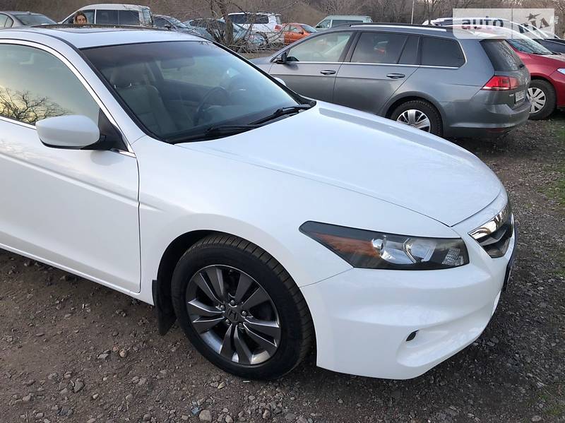 Купе Honda Accord 2010 в Одессе