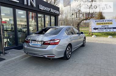 Седан Honda Accord 2016 в 