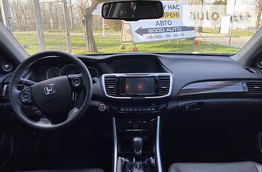 Седан Honda Accord 2016 в 