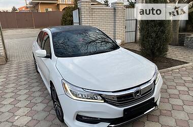 Седан Honda Accord 2017 в 