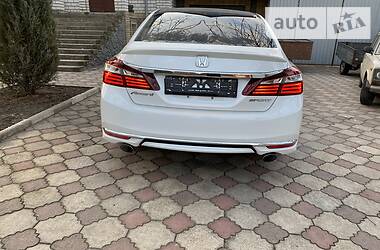 Седан Honda Accord 2017 в 
