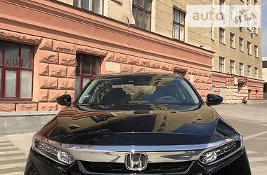Седан Honda Accord 2019 в 