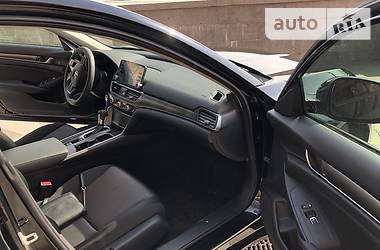 Седан Honda Accord 2019 в 