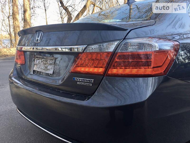 Седан Honda Accord 2015 в Тернополі