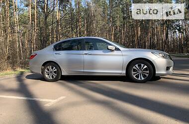 Седан Honda Accord 2014 в 