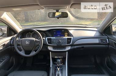 Седан Honda Accord 2014 в 