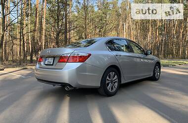Седан Honda Accord 2014 в 