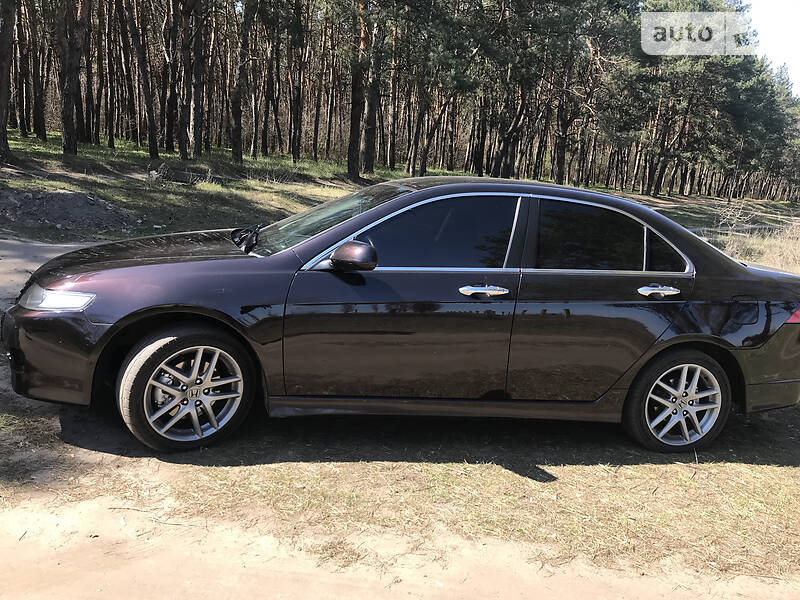 Седан Honda Accord 2006 в Кропивницком