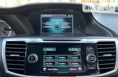 Седан Honda Accord 2013 в 