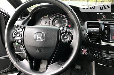 Купе Honda Accord 2015 в 