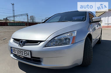 Седан Honda Accord 2003 в 