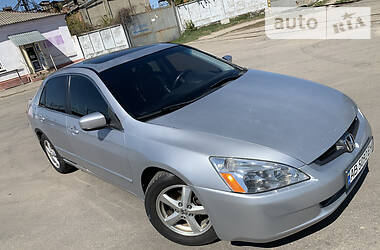 Седан Honda Accord 2003 в 