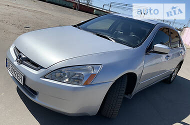 Седан Honda Accord 2003 в 