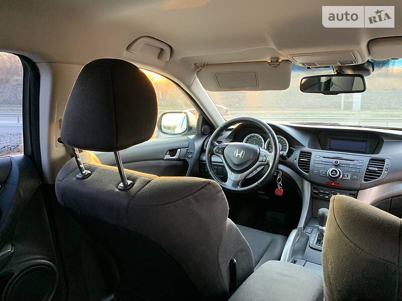 Седан Honda Accord 2008 в Львове
