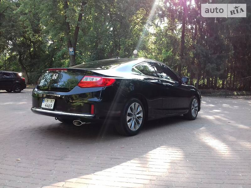 Купе Honda Accord 2014 в Києві фото 15 Купе Honda Accord 2014 в Києві