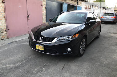 Купе Honda Accord 2015 в 