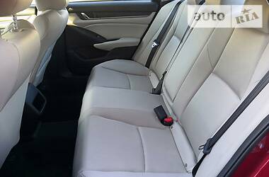Седан Honda Accord 2018 в 