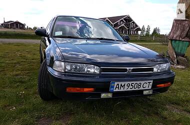 Седан Honda Accord 1994 в Овруче