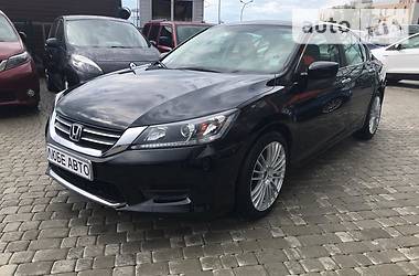 Седан Honda Accord 2015 в Львове