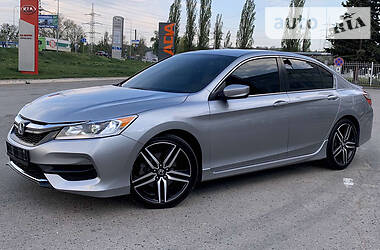 Седан Honda Accord 2016 в Харькове