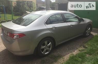 Седан Honda Accord 2010 в 
